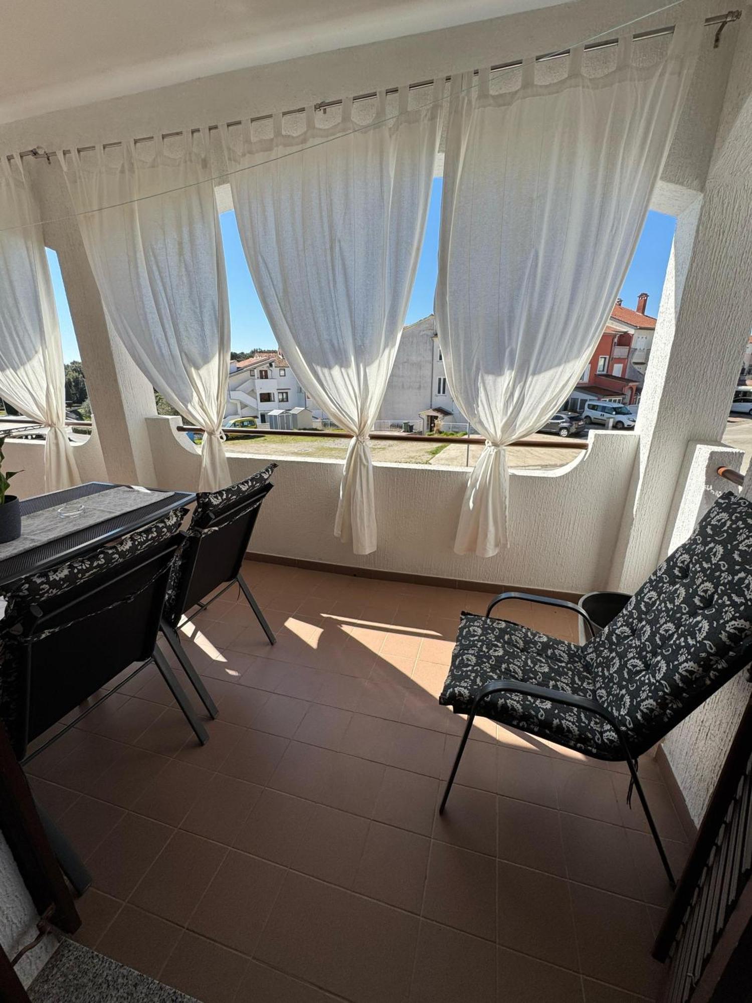 Apartment Davorka Vrsar Eksteriør billede