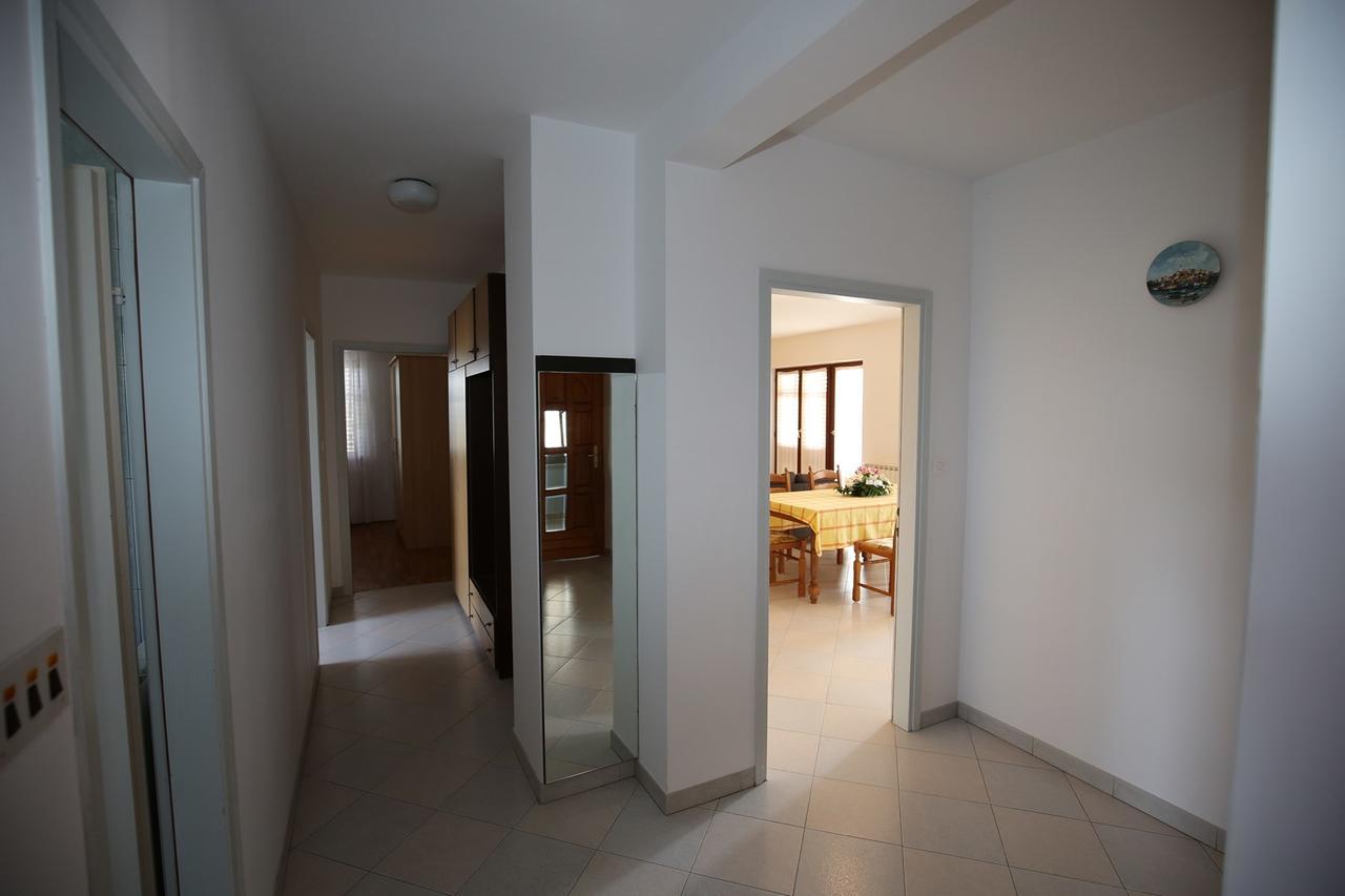 Apartment Davorka Vrsar Eksteriør billede